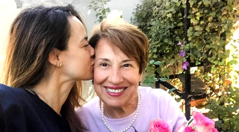 Mama Andreei Raicu a fost infectată cu COVID-19: ”Cele 2 săptămâni în care mama a fost spitalizată au fost printre cele mai crunte săptămâni din viața mea”