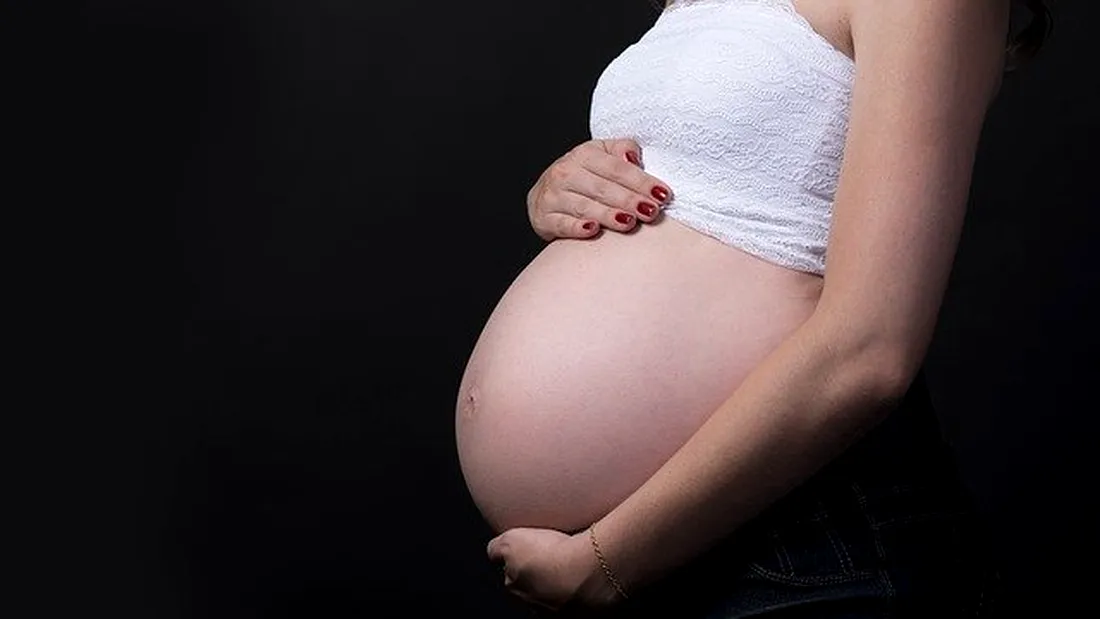 Ce spune un medic specialist despre femeile însărcinate care se infectează cu noul coronavirus