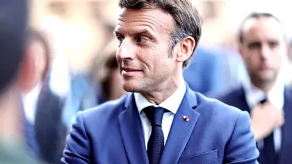 Scenă de „cascadorii râsului” cu bagajele lui Macron la Palatul Windsor