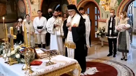 Decizia Bisericii Ortodoxe Române cu privire la ritualul botezului! Cum se vor desfășura lucrurile de acum