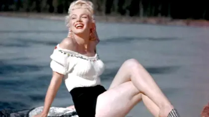 Topul „bombelor” de la Hollywood. Cine i-a călcat pe urme celebrei Marilyn Monroe