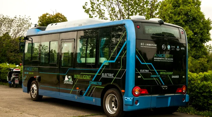 Autobuzele care se conduc singure apar in 2020. O singura tara din Europa le va folosi, momentan