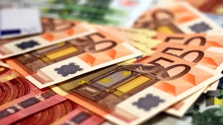 Scenariu-șoc. Euro va crește la peste 5 lei!