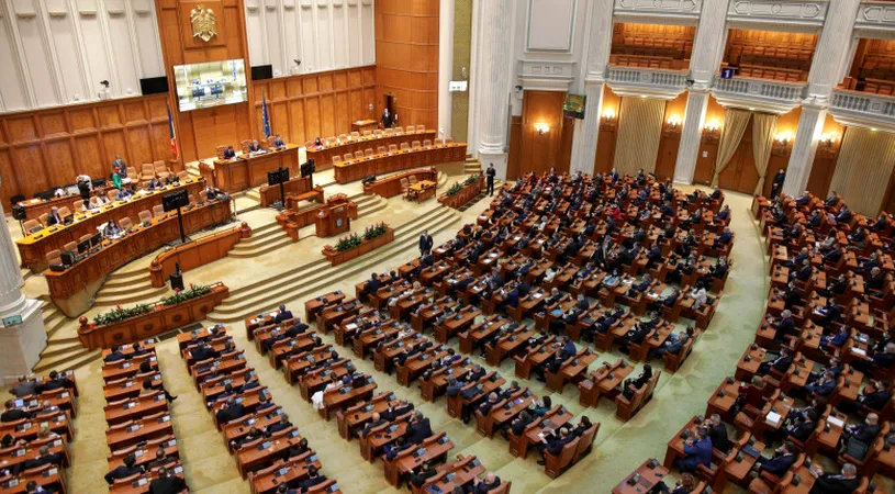 Moţiunea de cenzură a PSD va fi citită, joi, în plenul reunit al Camerei Deputaţilor şi Senatului