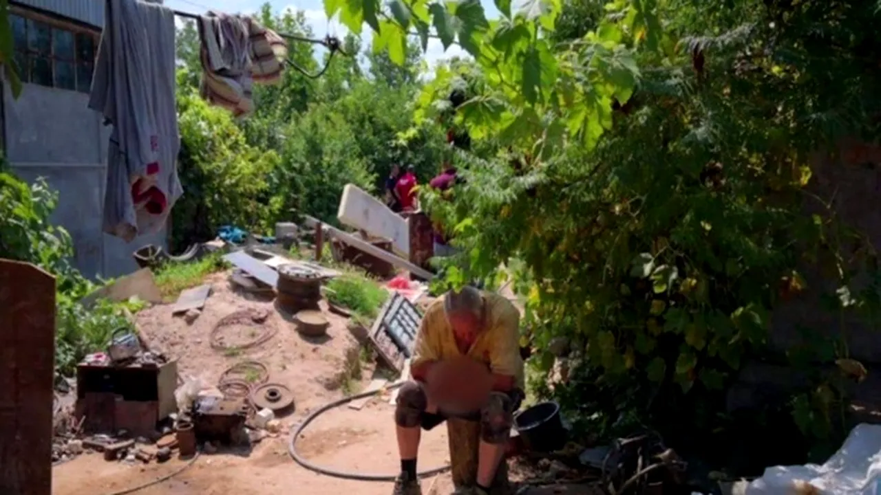 O noua zi de cautari in casa lui Gheorghe Dinca 