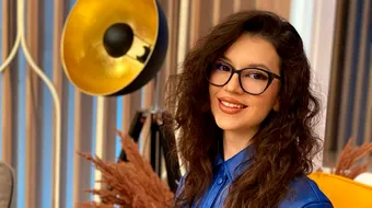 Cleopatra Stratan surprinde din nou: artista a lansat propria colecție de bijuterii și bifează un nou succes