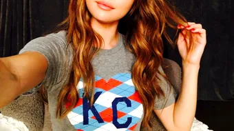 Selena Gomez nu mai suporta rautatile oamenilor! Ce a ajuns sa faca in fiecare saptamana din cauza haterilor! Saraca :(