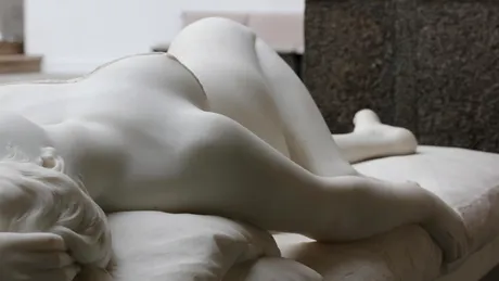 Femeia care a reusit sa se culce cu mai multi barbati decat o prostituata. Cine e Messalina, nimfomana care siluia si femei