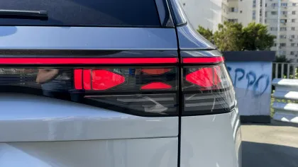 Am testat cel mai așteptat SUV de la VW. Te va face instant să uiți de Touareg - VIDEO