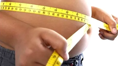 Si-au dus fiica la medic crezand ca sufera de obezitate, insa acesta le-a dat o veste cumplita! Ce s-a gasit in abdomenul fetei de 13 ani