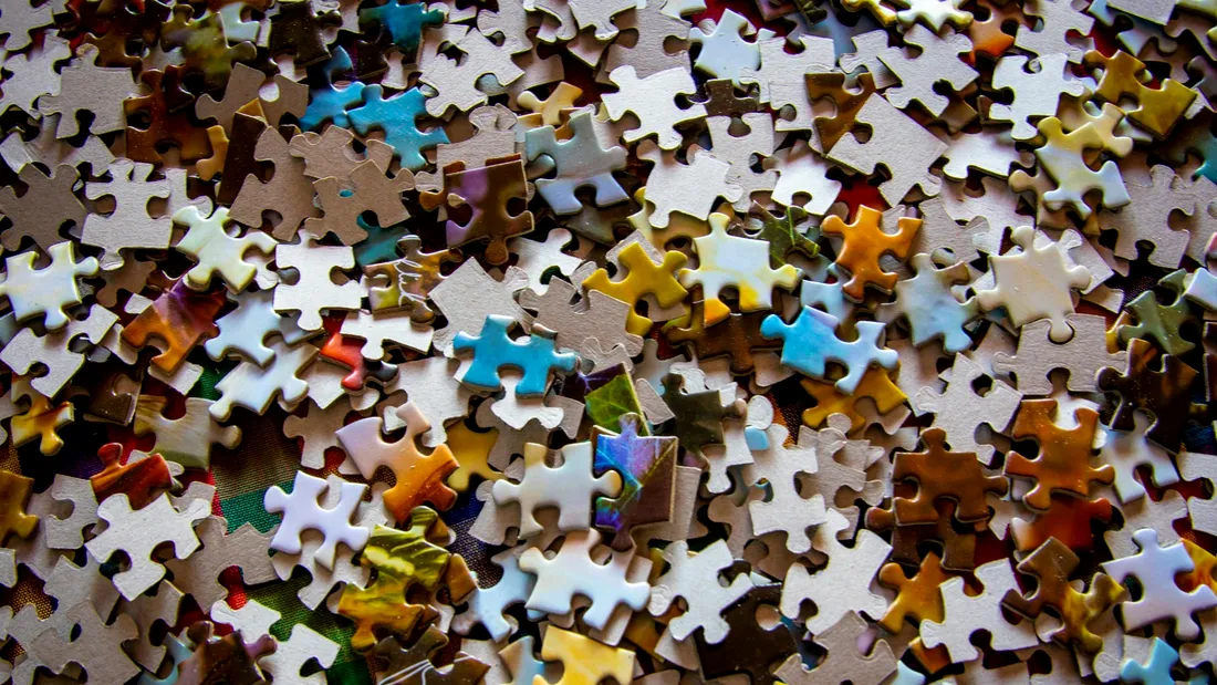 (P) Oferă unicitate fotografiilor tale, trasformându-le într-un puzzle personalizat!