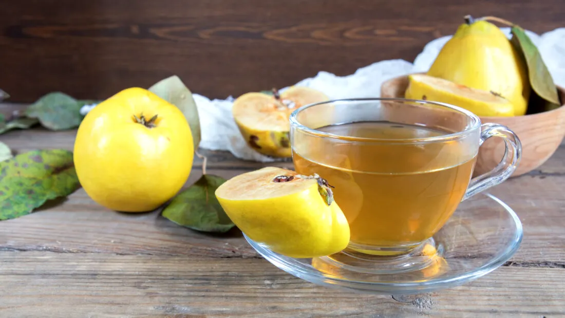 Ceaiul de gutui: beneficiile surprinzătoare pe care le are asupra organismului tău