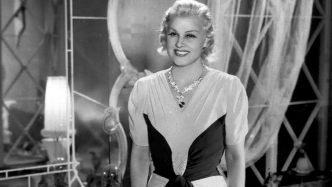 Fascinanta poveste a Elvirei Popescu. Bărbații celebri din Paris se băteau pentru frumoasa actriță