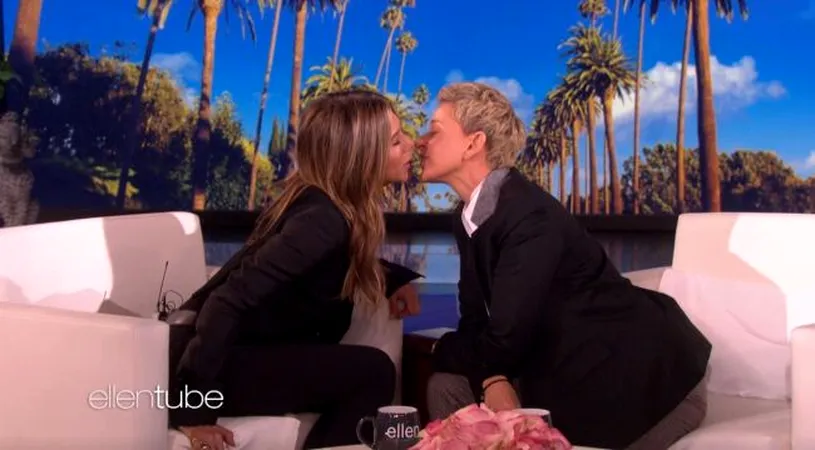Jennifer Aniston si Ellen DeGeneres, sarut in direct VIDEO