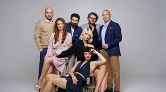 Teatrul Maidan, compania co-fondată de Cătălina Grama Ipate (Jojo), lansează „6 INIMI, 3 GREȘELI”, un spectacol comic și provocator despre iubire