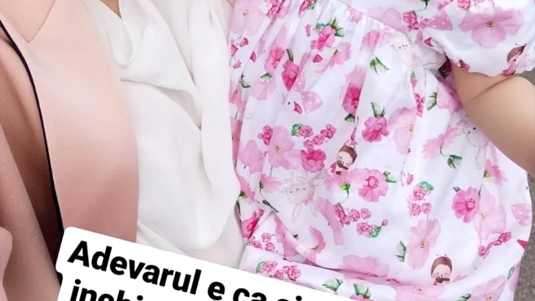 Alina Pușcaș și-a botezat fetița în secret! Micuța Iris are 10 luni