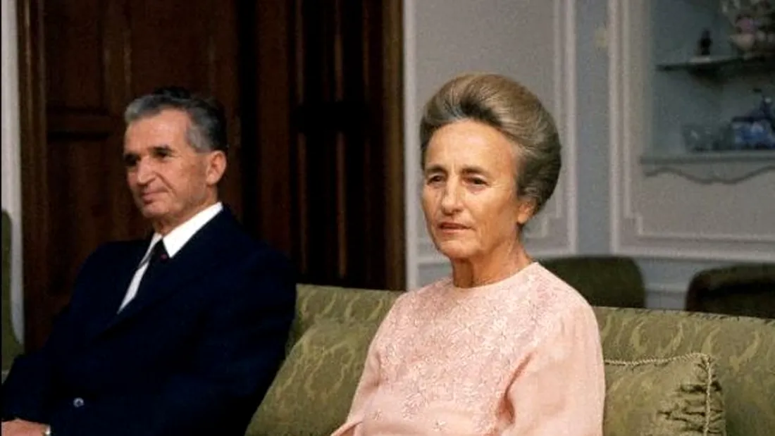 Viata amoroasa a sotilor Ceausescu: Nicolae era un timid, iar Elena o perversa! Prima Doamna era tot timpul excitata, nu purta lenjerie intima si avea o obsesie bizara