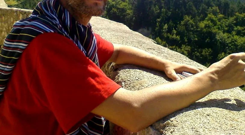 Doliu în presa din România. Cristian Pavelescu, unul dintre cei mai iubiți oameni de la Observator, a murit