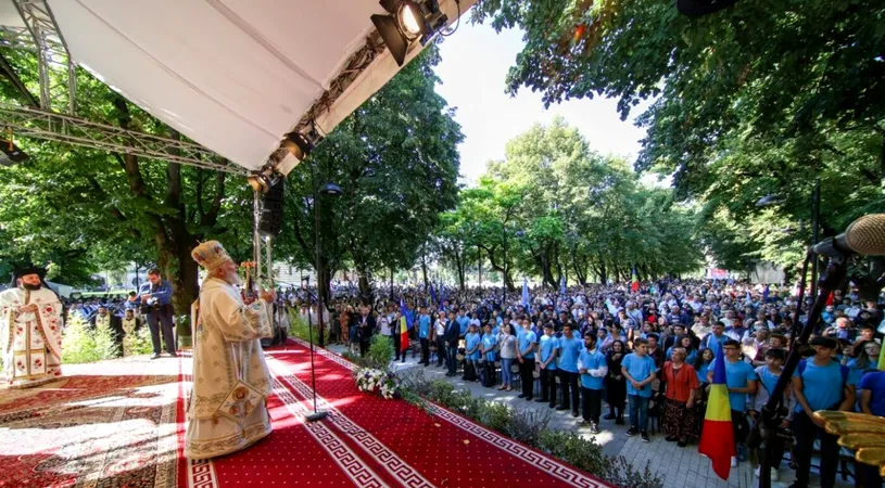 Sfântul Ierarh Nifon, Patriarhul Constantinopolului şi Mitropolitul Țării Românești, va fi sărbătorit la Târgoviște. Programul CEREMONIILOR