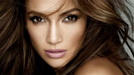 Jennifer Lopez a incins internetul cu o poza extrem de provocatoare
