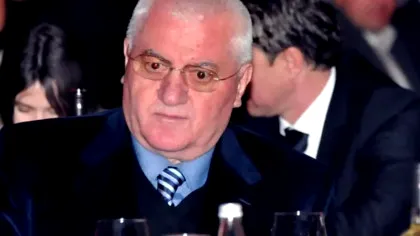 Mitică Dragomir, amintiri despre relația cu Iliescu. Fostul șef al Ligii de Fotbal s-a trezit cu SPP-ul la ușă