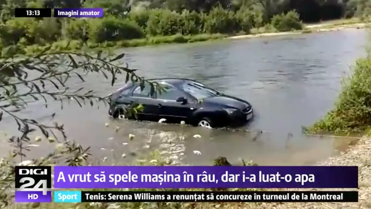 masina luata de apa pe raul Arges 1 
