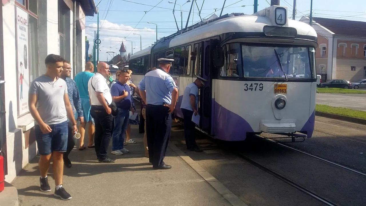 Un tramvai a mers fara vatman, in Timisoara. Cate persoane a ranit in drumul sau 