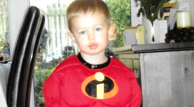 Medicii i-au dat cateva saptamani de viata. Dar un miracol s-a produs: ce a patit acest baietel de 2 ani