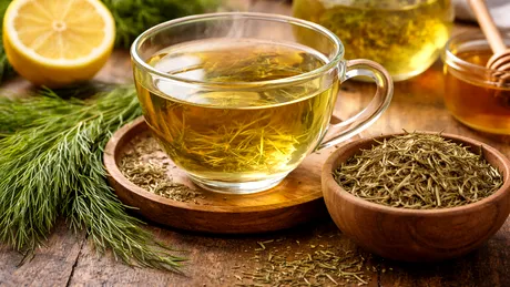 Ceaiul care ajută la probleme urinare. Remediul natural folosit de generații pentru sănătatea rinichilor