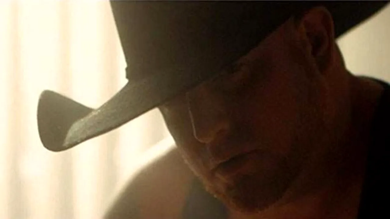 Justin Carter s-a impuscat mortal in timpul filmarilor unui videoclip (4) 