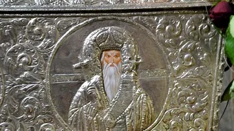 Sarbatoare mare joi. Ce sfant sarbatoresc romanii