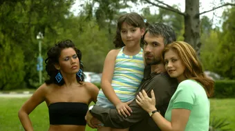 Ti-o mai amintesti pe Bianca din „Numai iubirea”? S-a facut o frumusete de femeie! Cum arata barbatul cu care se iubeste