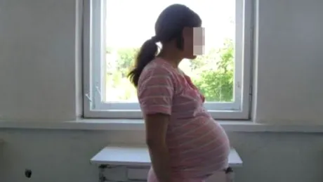 Caz ireal! O fetiță în vârstă de 13 ani a rămas însărcinată cu un băiețel de 10 ani! Cum arată Daria și Ivan