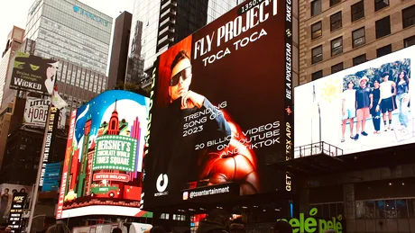 Fly Project a ajuns în Times Square,  unul dintre cele mai cunoscute locuri din New York!