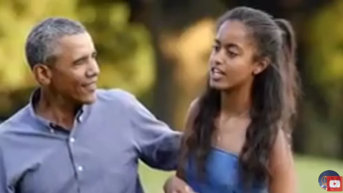 Fiica cea mare a lui Barack Obama, surprinsa in tandreturi cu presupusul iubit! S-au sarutat cu foc, dupa care ea si-a aprins o tigara!