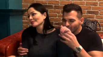 Ferma 2019. Brigitte Sfat si Florin Pastrama se maseaza si isi soptesc diverse. Ce spun concurentii despre ei