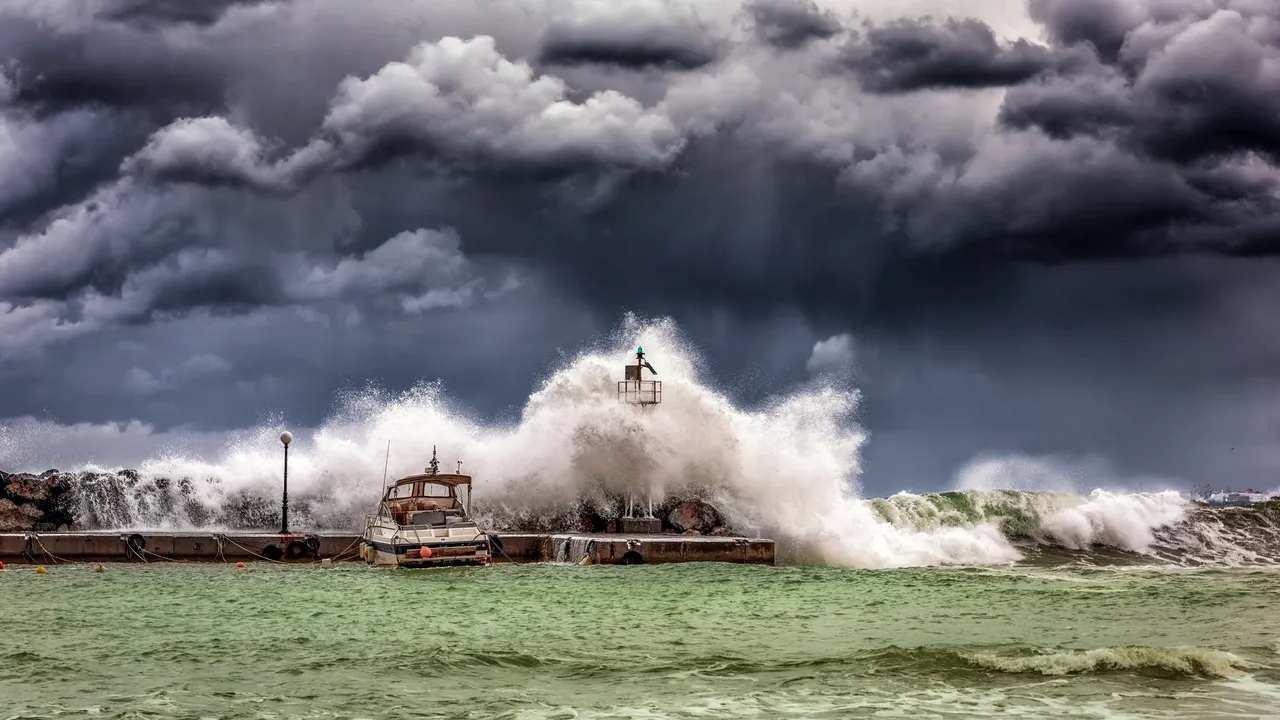 furtuna inundatii 