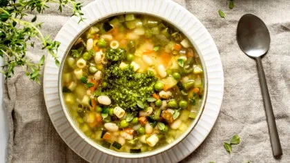 Supă franceză cu legume, excepțională pe caniculă. Va deveni rețeta preferată