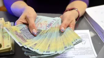 Vesti excelente pentru elevi! Vor primi mii de lei de la stat! Vezi daca si copilul tau este pe lista