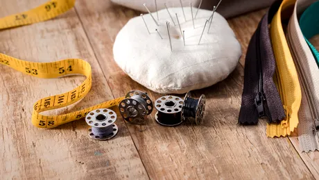 (P) Câteva accesorii de mercerie pe care trebuie să le ai prin casă