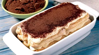 Nu ai mai găsit mascarpone? Cum faci Tiramisu cu ricotta – rețetă rapidă și delicioasă