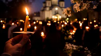 De ce se ia lumină de Paște: semnificația unuia dintre cele mai importante ritualuri creștine