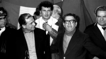 Ion Iliescu, primul președinte despre care Occidentul ne-a spus că e Salvatorul. Țeapă!