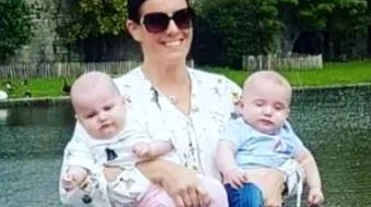 Si-a ucis gemenii in a doua zi de Craciun, dupa ce tatal micutilor a facut un gest banal