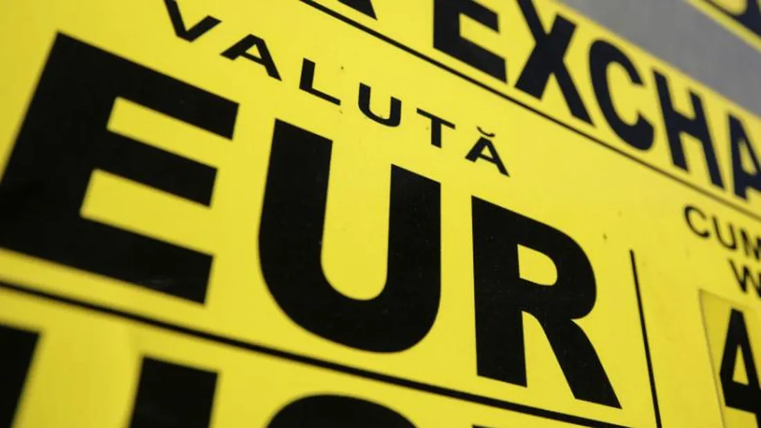 Euro a atins cel mai înalt prag din istorie! Dolarul și prețul aurului, noi recorduri