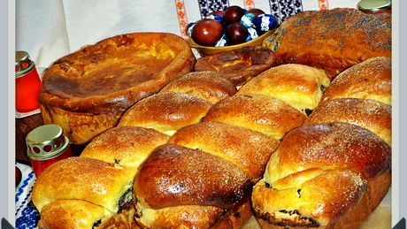 Rețete delicioase românești. Cum pregătești cel mai pufos cozonac tradiţional de Paşte