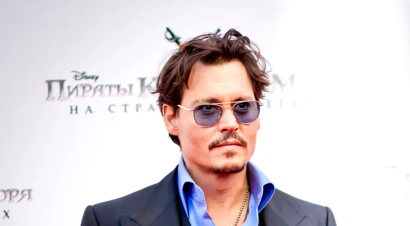 Viata de lux a lui Johnny Depp. Arunca 2 milioane de dolari pe luna pentru extravagante de vedeta