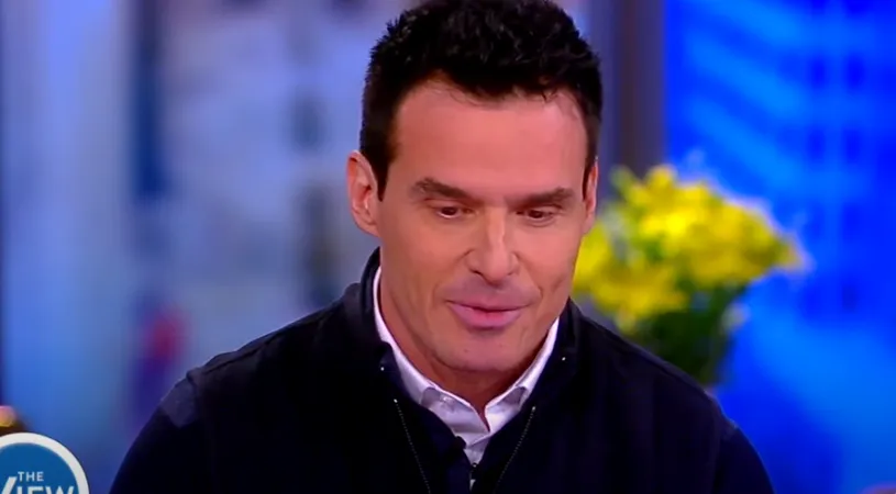 Actorul Antonio Sabato Jr. a ajuns în sapă de lemn! De la star de Hollywood la... supervizor pe șantier. Cum i s-a schimbat viața