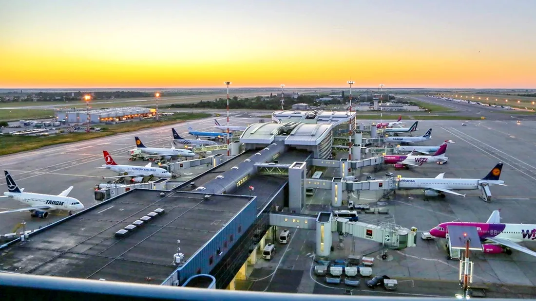Pistele de pe Aeroportul Otopeni se modernizeaza. Cum vor afecta lucrarile transportul aerian si, implicit, calatorii