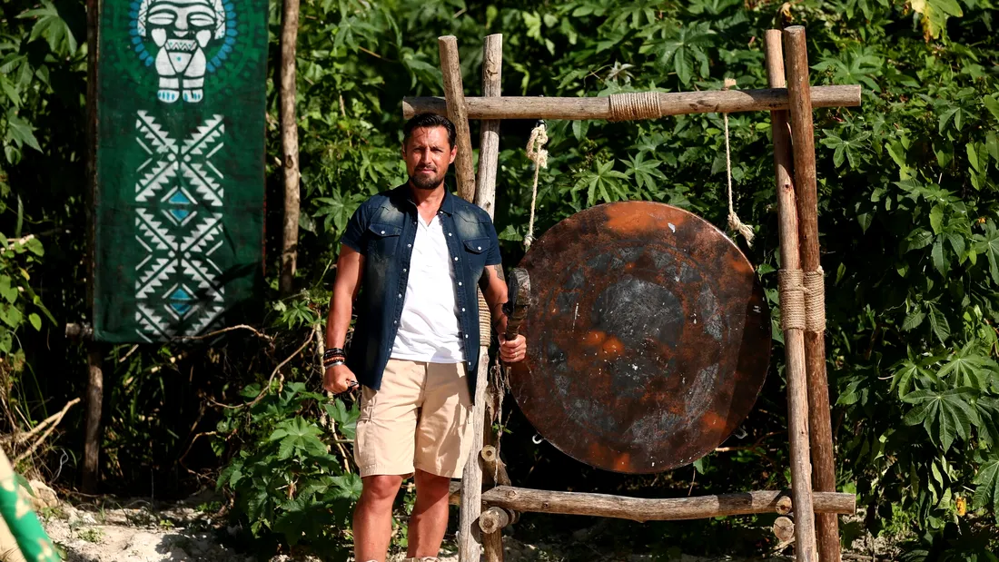 Tensiunea atinge cote maxime la Survivor România! Daniel Pavel observă, în această seară, un detaliu șocant: una dintre concurente are ochiul umflat